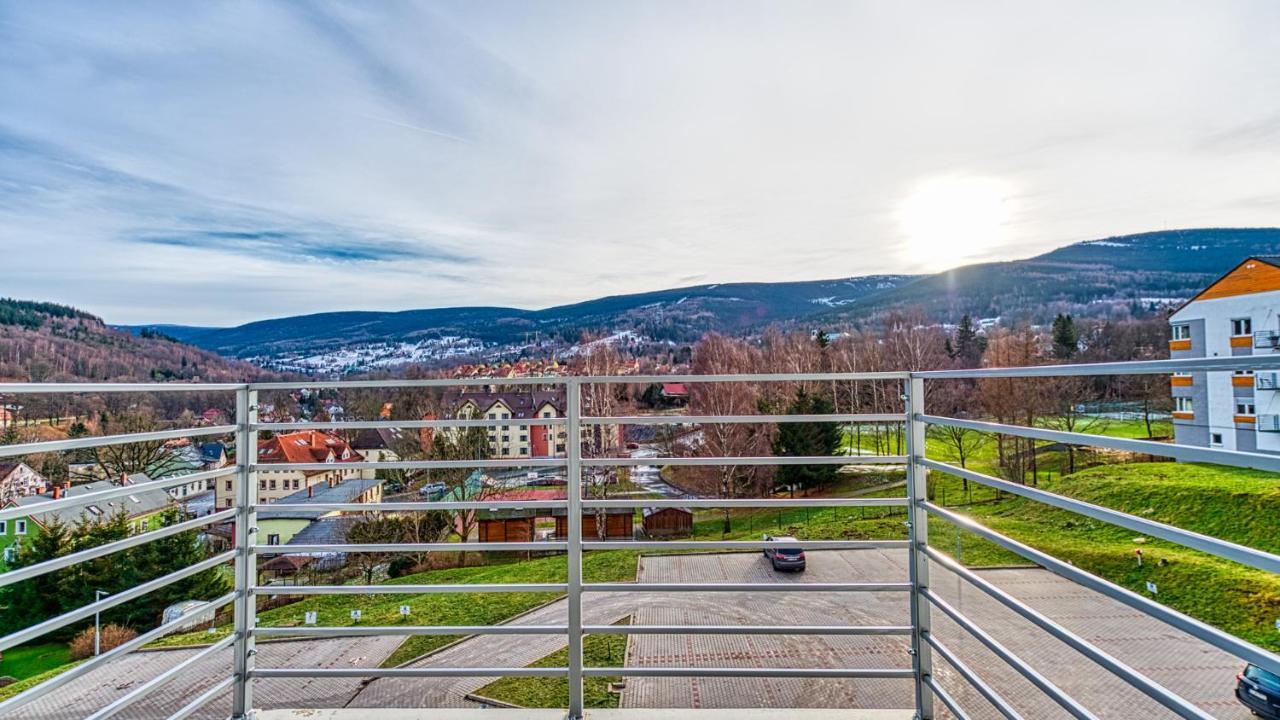 Apartament Kwiatowy - 5D Apartamenty Świeradów-Zdrój Dış mekan fotoğraf
